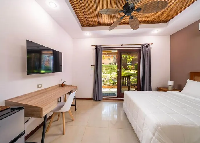 Hotel Arco Iris 4*