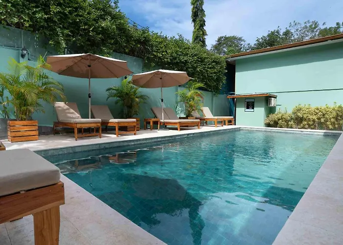 Hotel Arco Iris Tamarindo